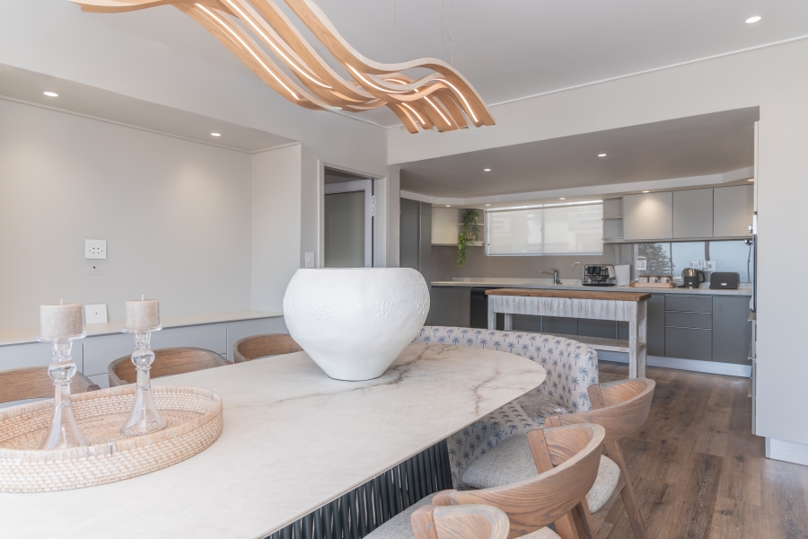 To Let 3 Bedroom Property for Rent in Sea Point Western Cape